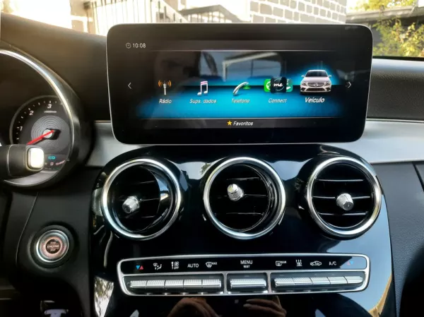 
								Mercedes-Benz C 300 AMG Line full									