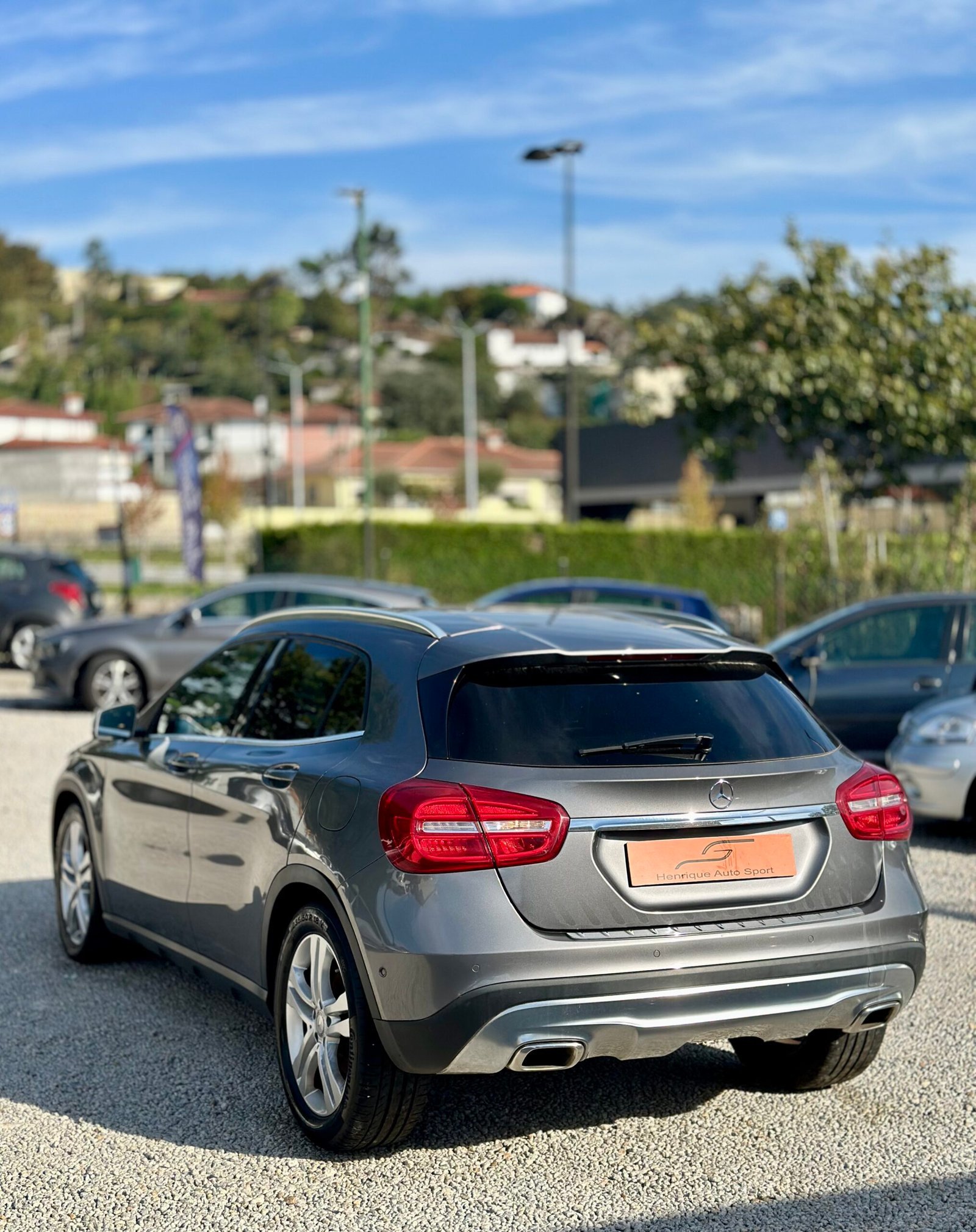 
								Mercedes GLA 180 Cdi Style full									