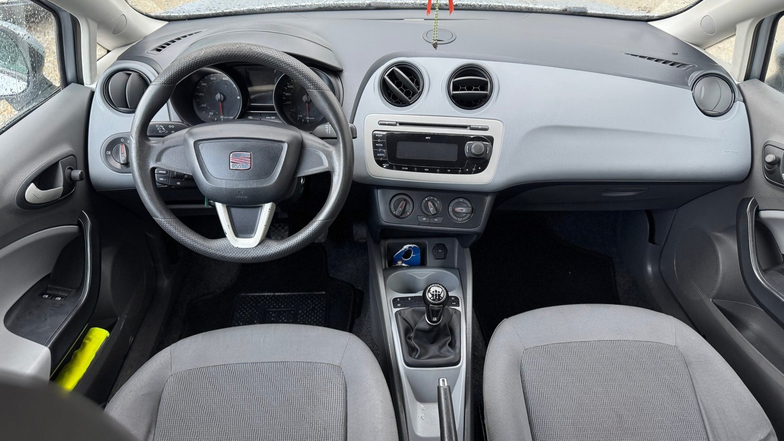 
Seat Ibiza 1.2i Style full									
