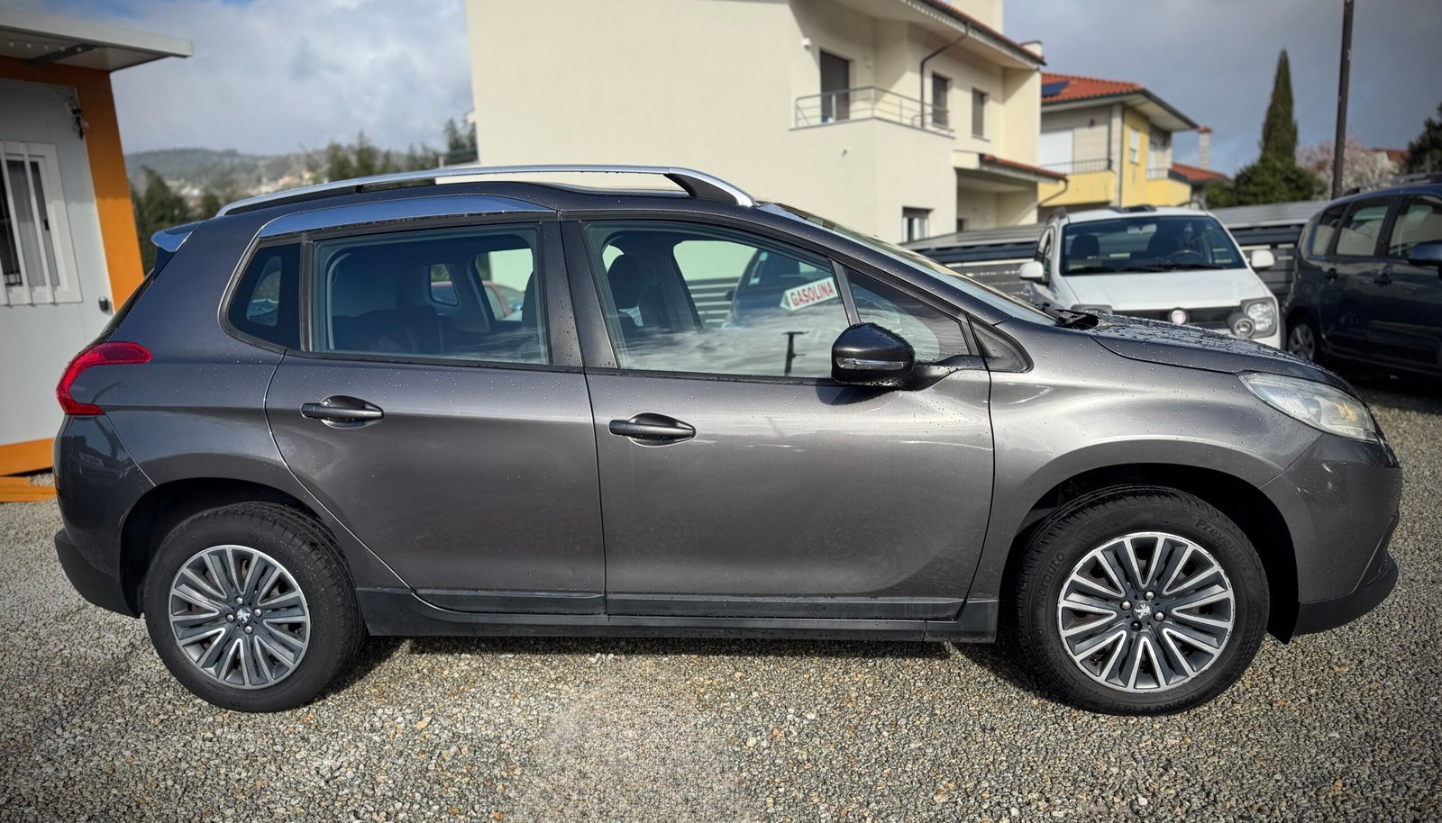
								Peugeot 2008 1. Hdi Active full									