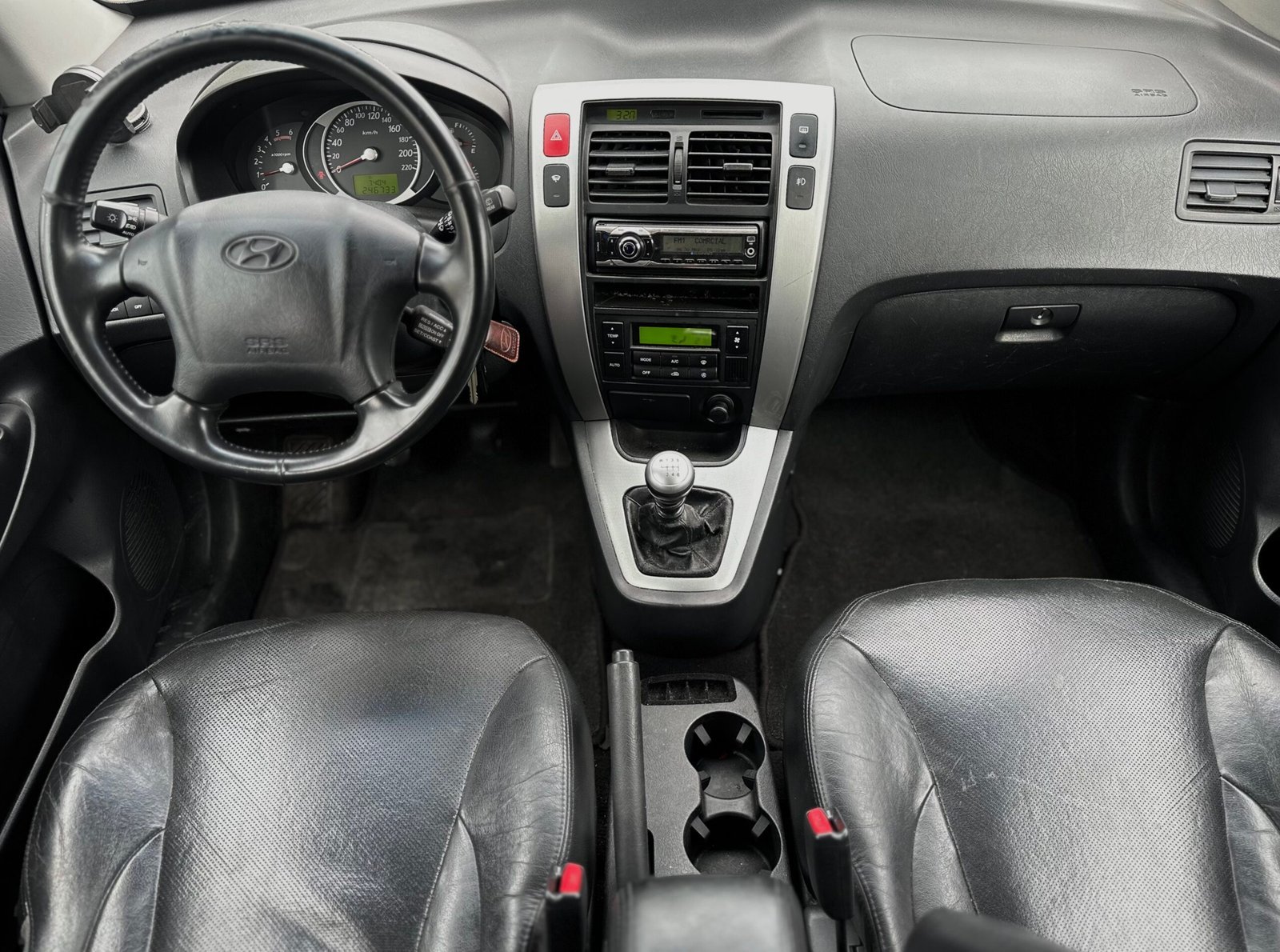 
								Hyundai Tucson 2.0 Crdi full									