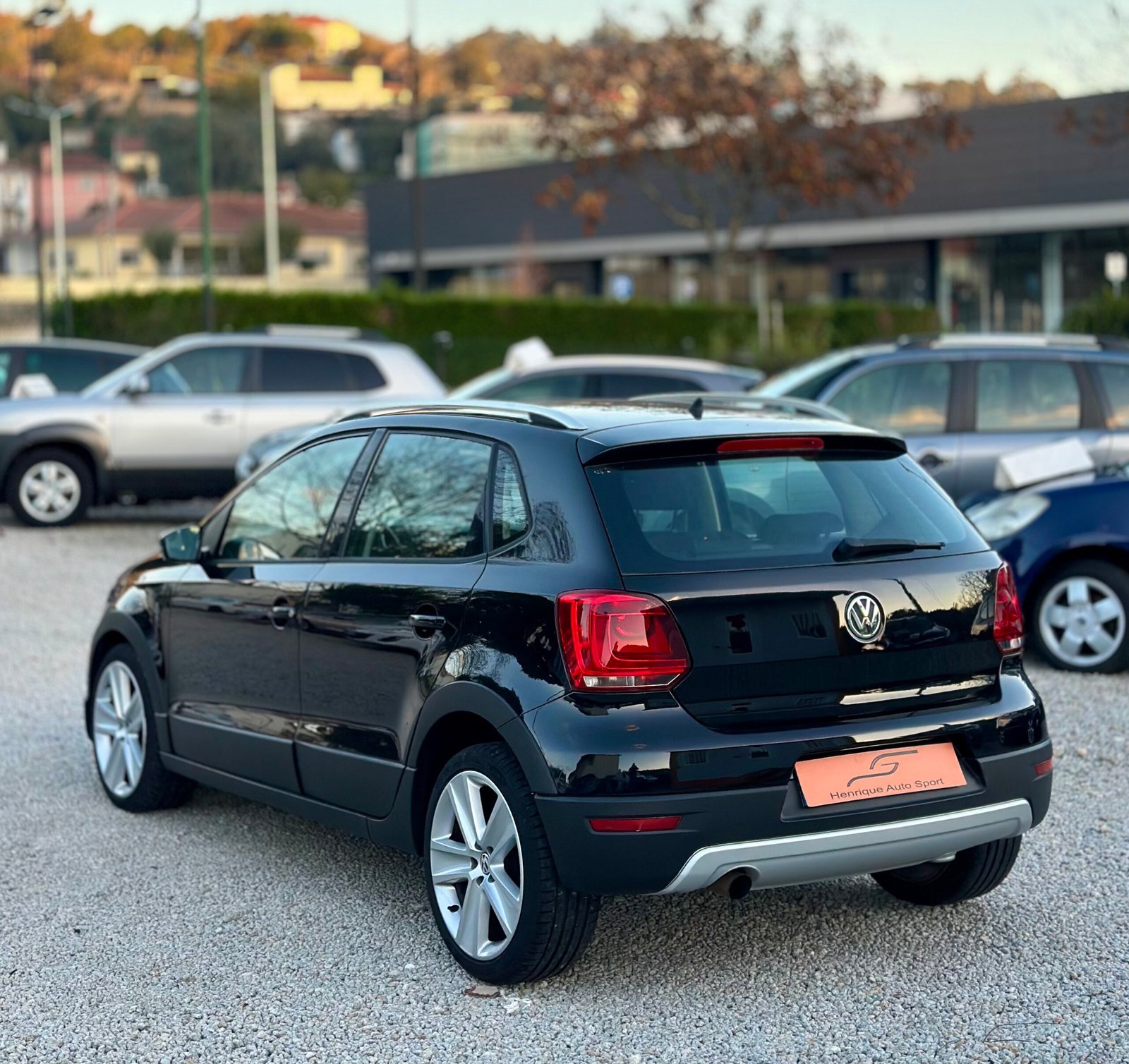 
								Vw Polo 1.6 Tdi full									