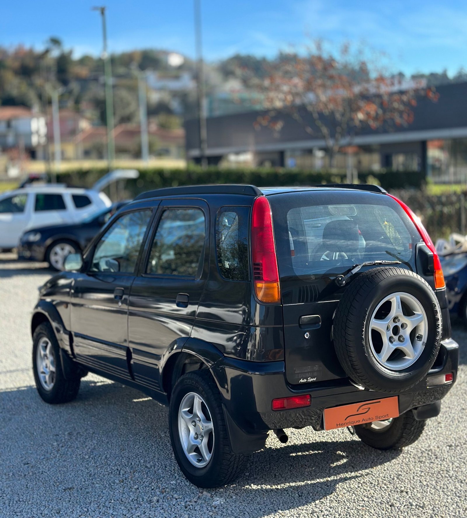
								Daihatsu Terios 1.3i 4×4 full									