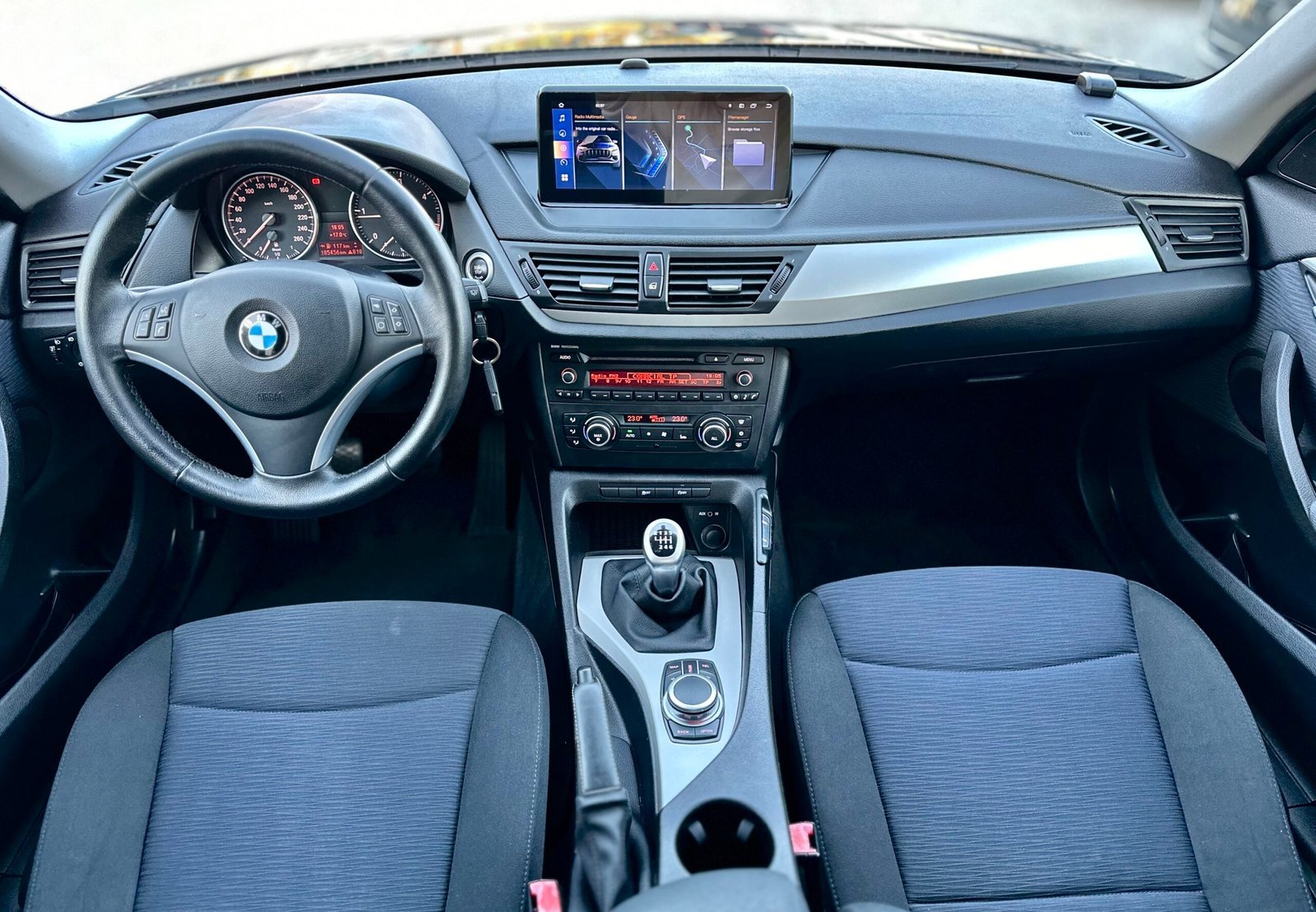 
								Bmw X1 18D Sdrive full									