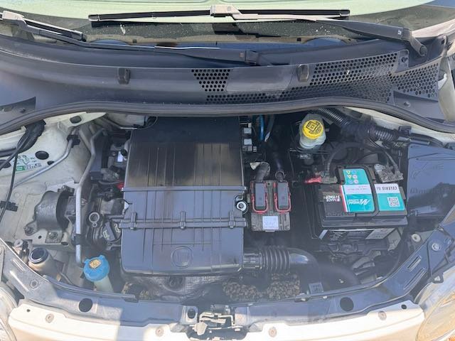 
								Fiat 500 1.2i Lounge full									