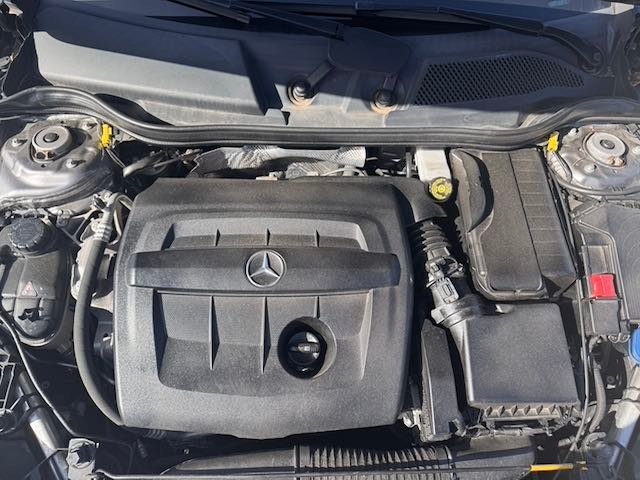 
								Mercedes CLA 180 Cdi Shotting Brake full									