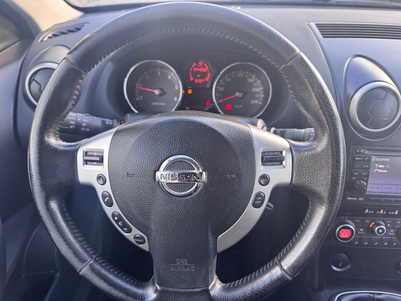 
								Nissan Qashqai 1.5 Dci Tekna Sport full									