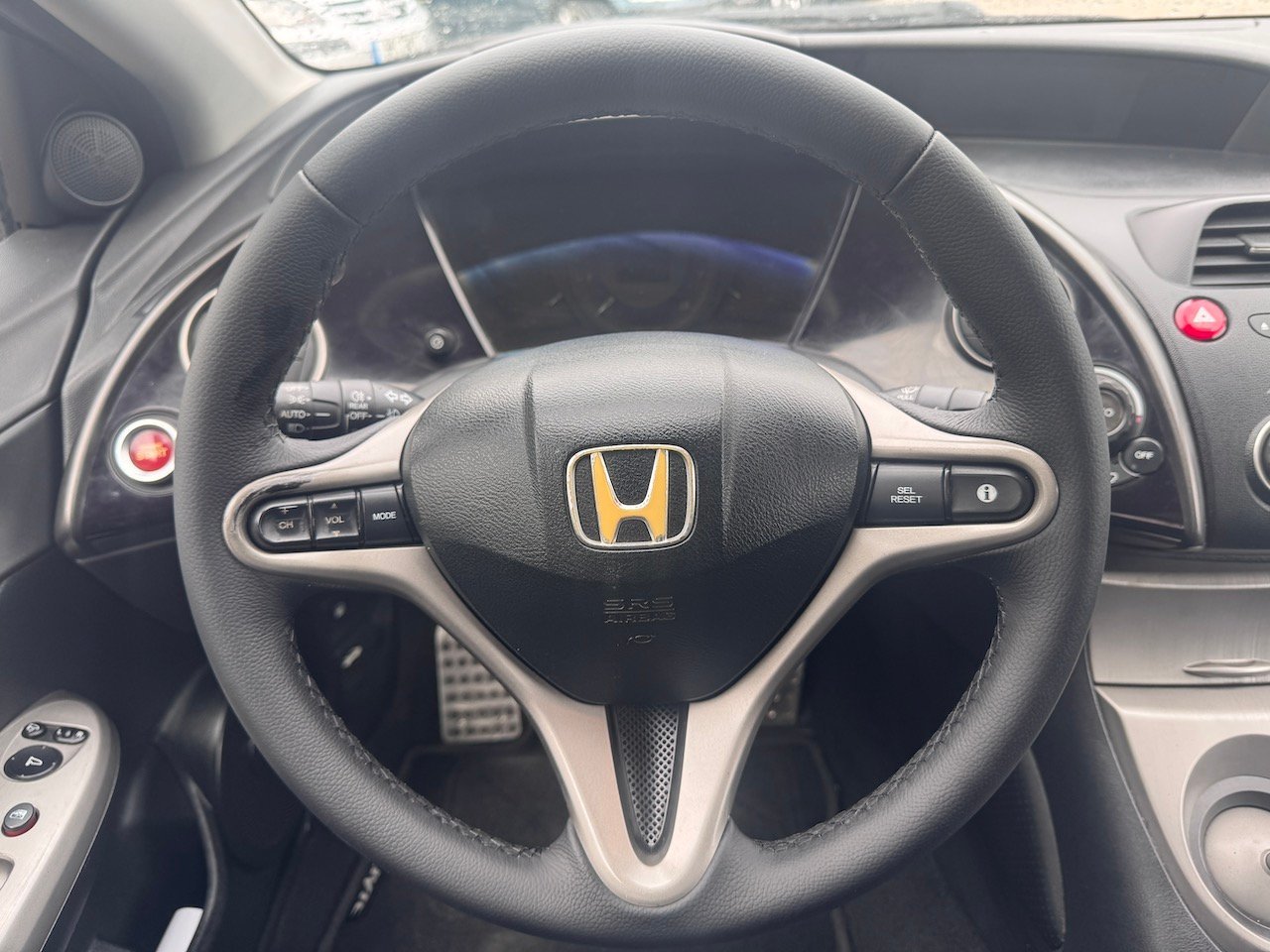 
								Honda Civic 1.4i Sport full									