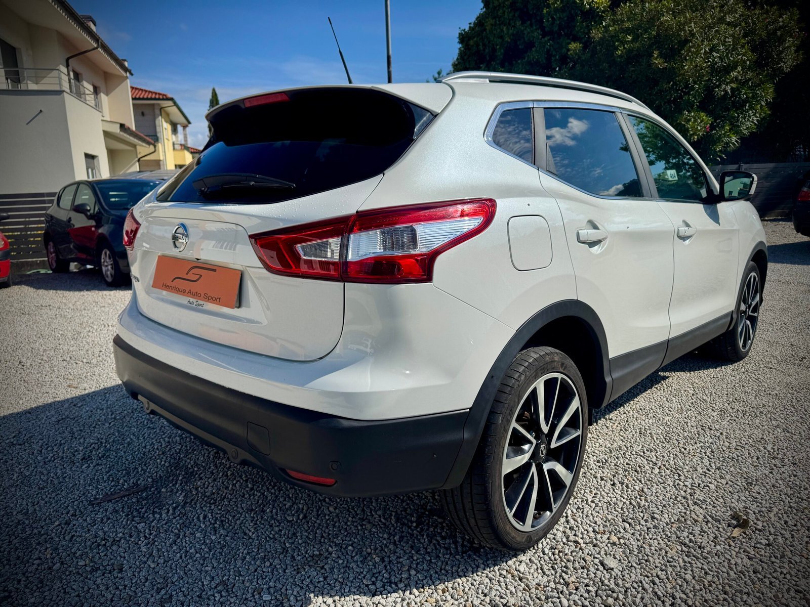 
								Nissan Qashqai 1.6 Dci All mode 360º full									